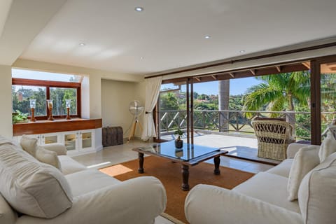 San Lameer Villa - 14014 - 5 Bedroom Luxury - 10 pax - San Lameer Rental Agency Condo in KwaZulu-Natal