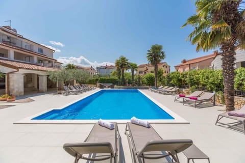 Summer, Swimming pool