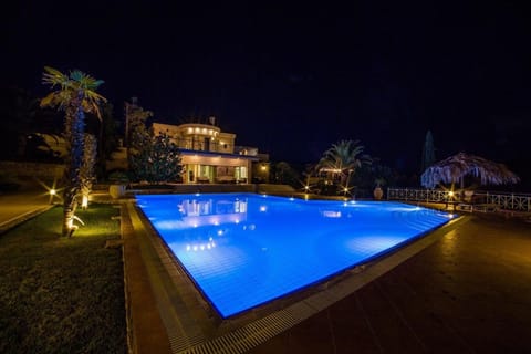 Beautiful pool Villa Sparta in Lagonissi, Athens Villa in East Attica Regional Unit, Greece