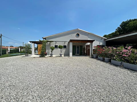 Agriturismo scannaporco Farm Stay in Province of Brescia