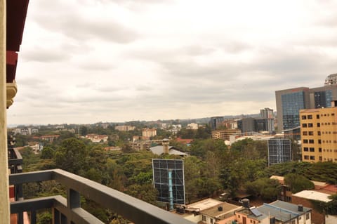 Sherry Homes- 1 BDRM PENTPAD WESTLANDS NAIROBI Condo in Nairobi
