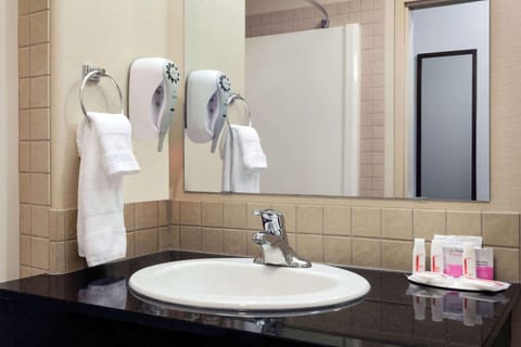 Bathroom, Photo of the whole room, On site