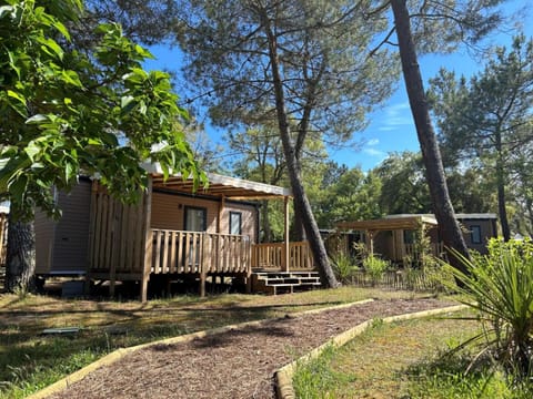 Camping Nature L'Airial Campground/ 
RV Resort in Soustons