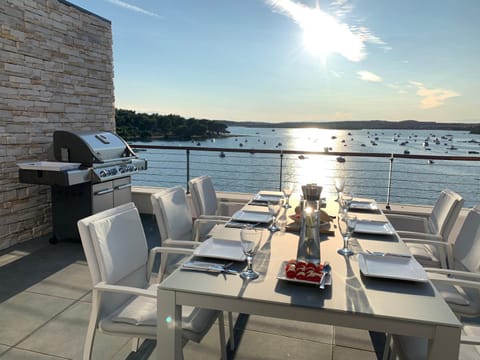 BBQ facilities, Balcony/Terrace, Sea view, Sunset