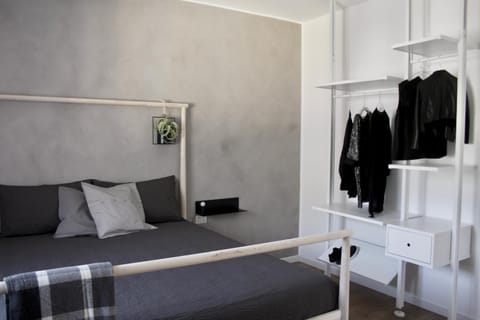 Eva Apartment, like home a few steps from the lake Condominio in Riva del Garda