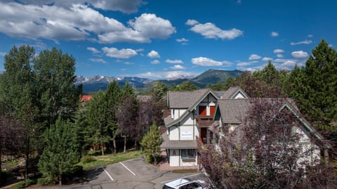 Appenzell Inn Auberge in Estes Park