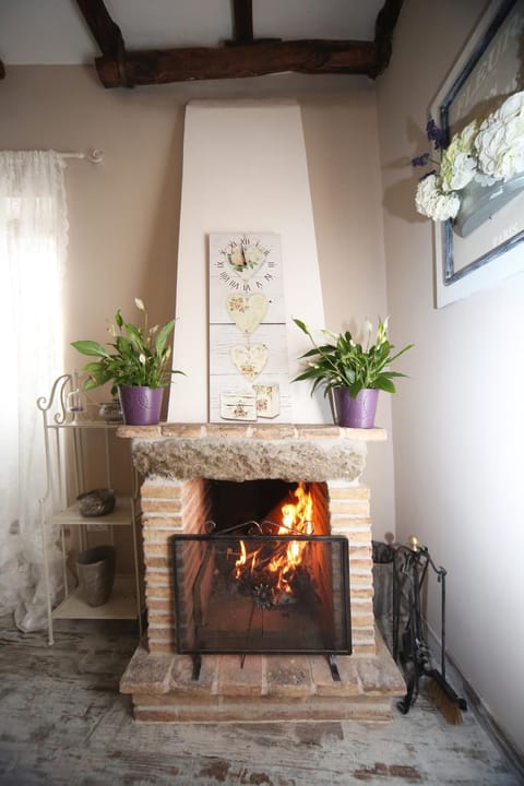 sacrobosco apartment Ulivo Apartment in Umbria