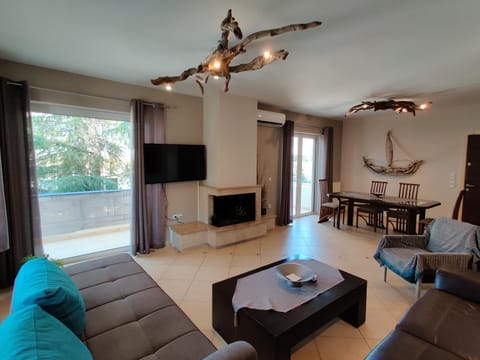 Quiet luxury apartment near city center and port Condominio in Nafplion