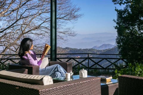 StayVista at Padam Hill- Pet Friendly Villa with Garden Chalet in Himachal Pradesh