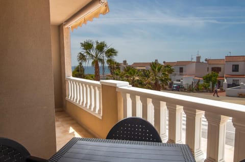 Balcony/Terrace, Sea view, Street view