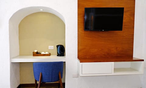 TV and multimedia, Coffee/tea facilities, Bedroom