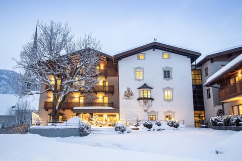 Property building, Winter