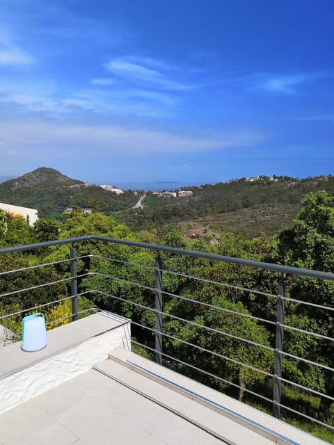 Balcony/Terrace, Balcony/Terrace, Sea view