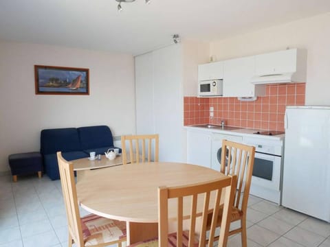 Appartement Étel, 3 pièces, 4 personnes - FR-1-479-28 Apartment in Étel