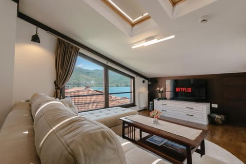 Villa Varosh Condominio in Ohrid
