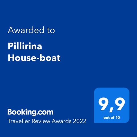 Pillirina House-boat Barco atracado in Marzamemi