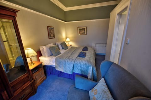 Burnside Guest House Bed and Breakfast in Ayr