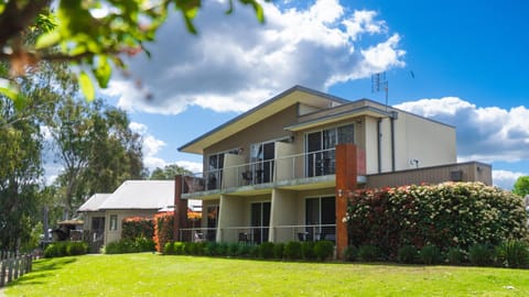 Property building, Garden view