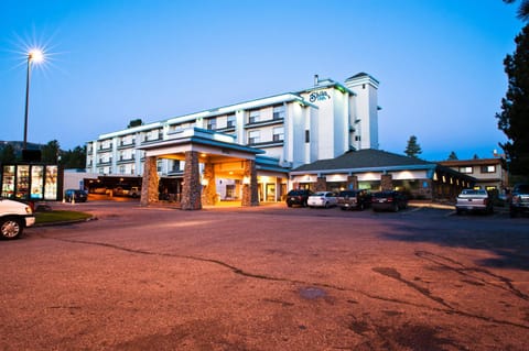 Shilo Inn Mammoth Lakes Hotel in Mammoth Lakes