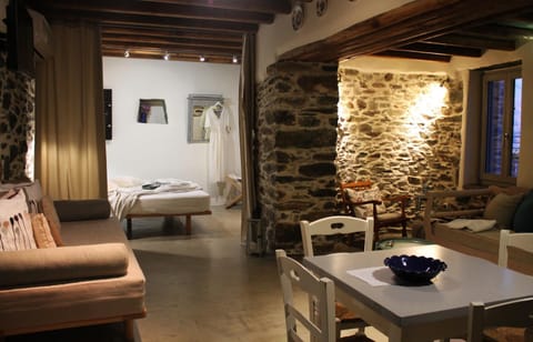Alitanes Chalet in Decentralized Administration of the Aegean