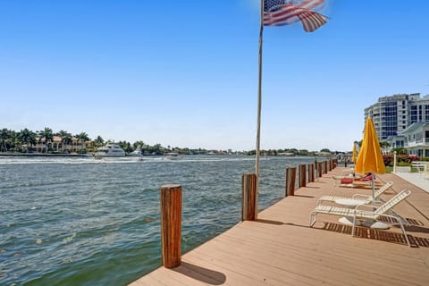 Fort Lauderdale Yacht & Beach Club 316 House in Fort Lauderdale