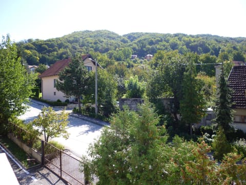 View (from property/room), Area and facilities