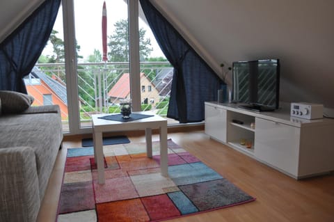 Ferienhaus Müritzzauber / 1 Zimmer Dachgeschoss-Appartement Condominio in Röbel