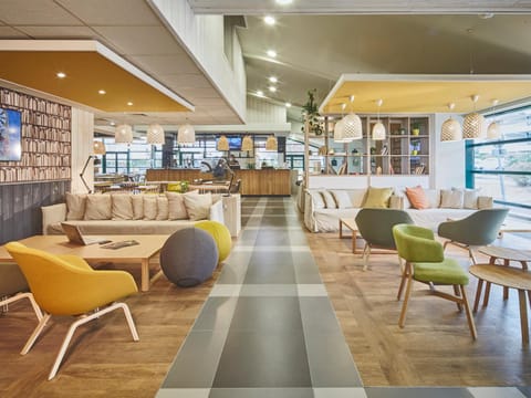 Lobby or reception, Lounge or bar