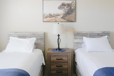 3 Bed 2 Bath Apartment in Oro Valley Condominio in Oro Valley