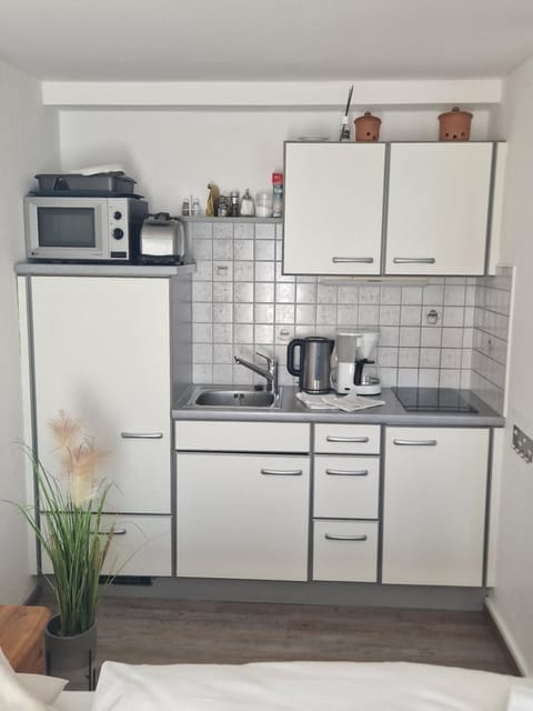 Coffee/tea facilities, Kitchen or kitchenette, toaster