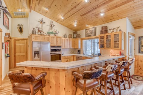 Wallowa with Western Charm House in Sunriver