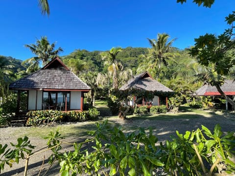 Punatea Village Bed and Breakfast in Tahiti