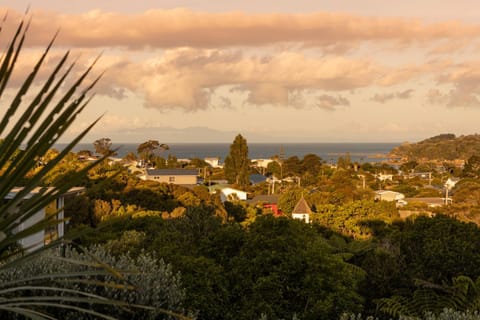 Church Bay Escape Condominio in Auckland Region