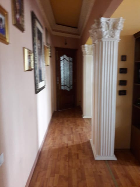 MAIN CITY POST OFFICE Apartment 4 Bedrooms Wohnung in Baku