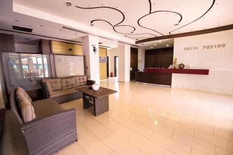 Living room, Lobby or reception, Seating area