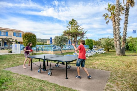 Day, People, Children play ground, Table tennis, Family