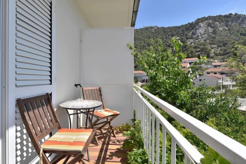 Balcony/Terrace, City view, Garden view, Quiet street view