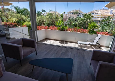 Luxury apartment at Lomas del Rey, Puente Romano Apartment in Marbella