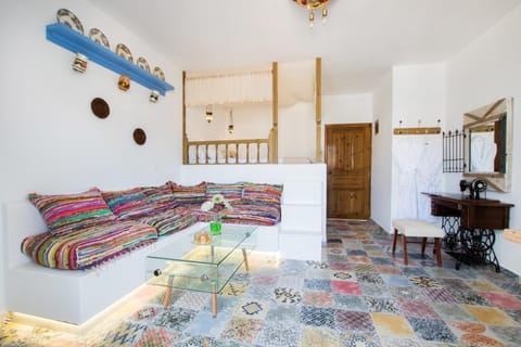 Gorgona Traditional Studio Condominio in Karpathos