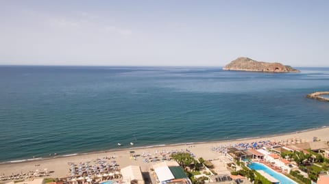 Ilias Apartments Apartment in Platanias