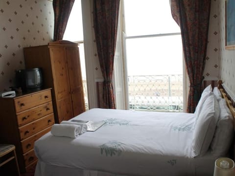 A MAIDEN REST Bed and Breakfast in Weymouth