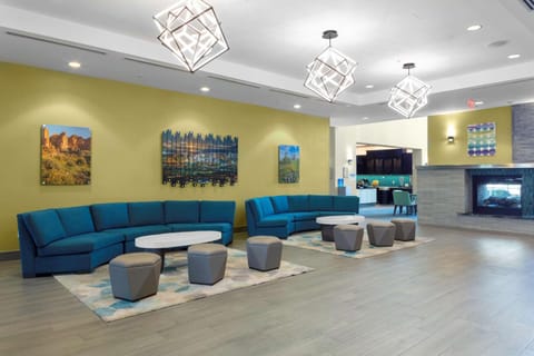 Homewood Suites by Hilton Phoenix Airport South Hotel in Tempe