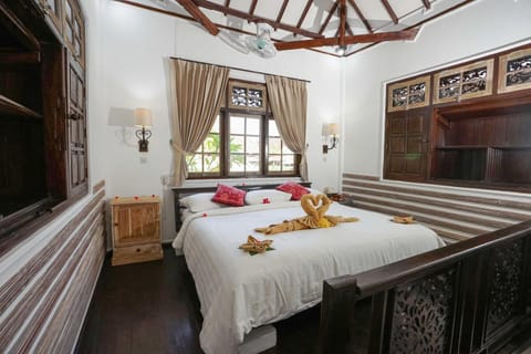 Martas Hotel Campeggio /
resort per camper in Pemenang