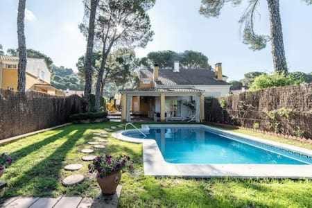 Garden, Pool view, Swimming pool