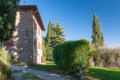 Antica Residenza Montereano Estancia en una granja in Umbria