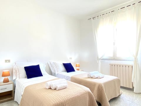 Homey Experience - Country Inn Apartments Garden & Seaview Appartement in Golfo Aranci
