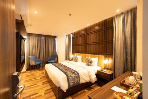 Hyphen Business Hotel Hotel in Noida