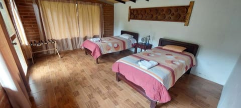 Mindo Loma bird lodge Hotel in Pichincha