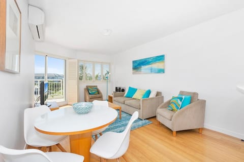 Resort Rooms at Gunnamatta Ave Apartment in Kingscliff