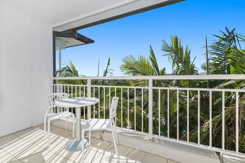 Resort Rooms at Gunnamatta Ave Apartment in Kingscliff